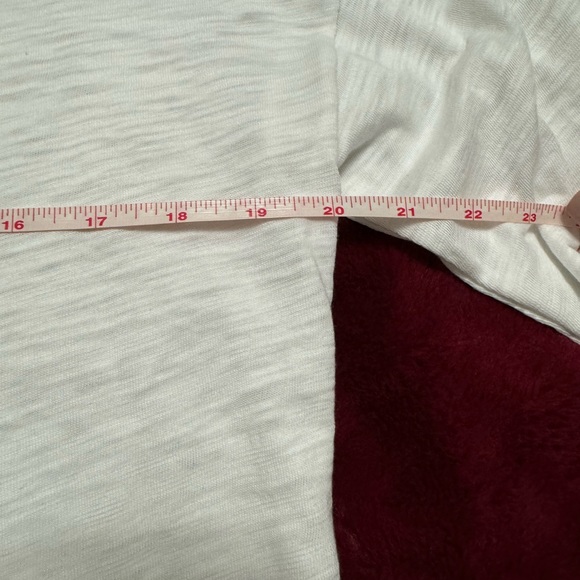 Erin Gray wide cuff tshirt L - Picture 7 of 7